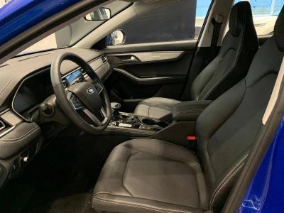 JAC J7 Luxury 1.5 CVT превью 11