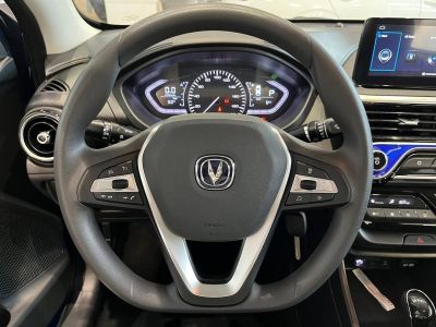 Changan Alsvin DLX 1.5 АМТ превью 6